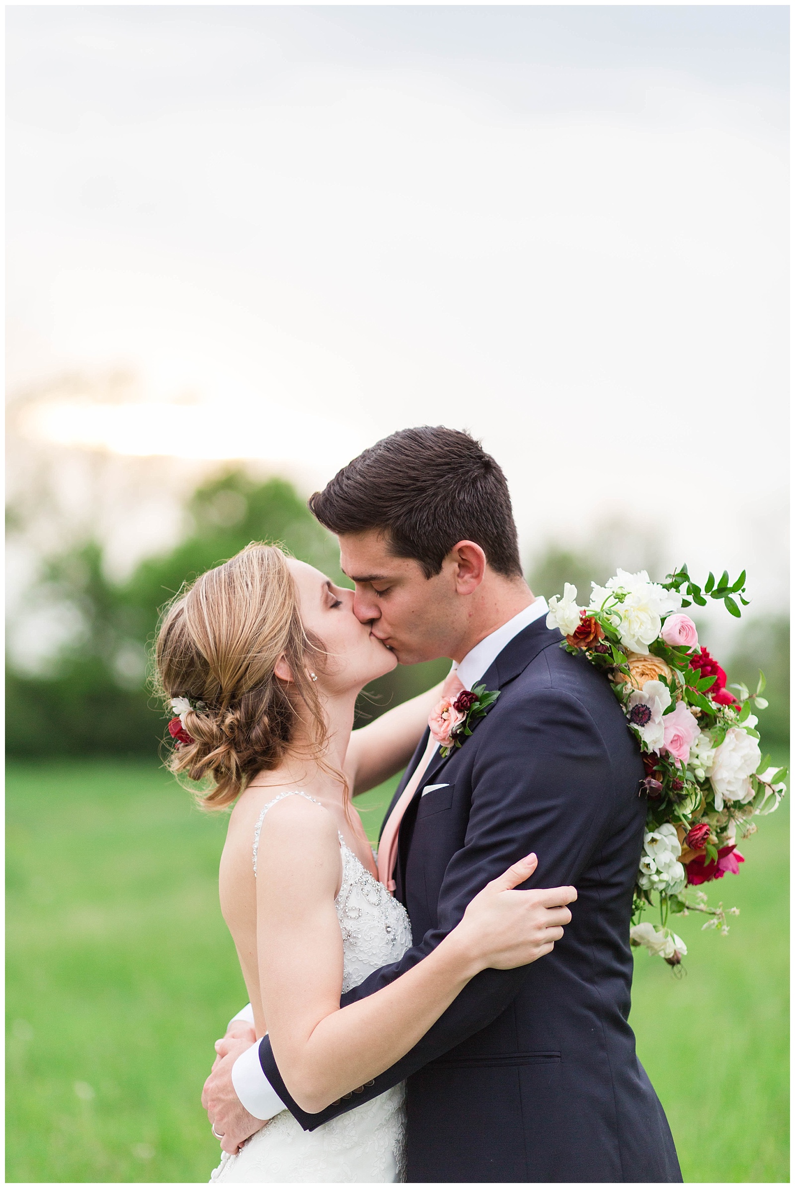 Romantic Wedding Inspiration | Monica Brown Photography | monicabrownphoto.com