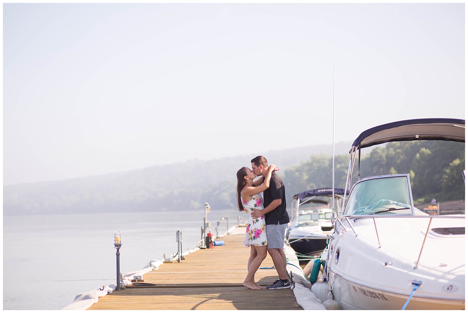 Boat Engagement Session | Cincinnati, Ohio | Monica Brown Photography | monicabrownphoto.com